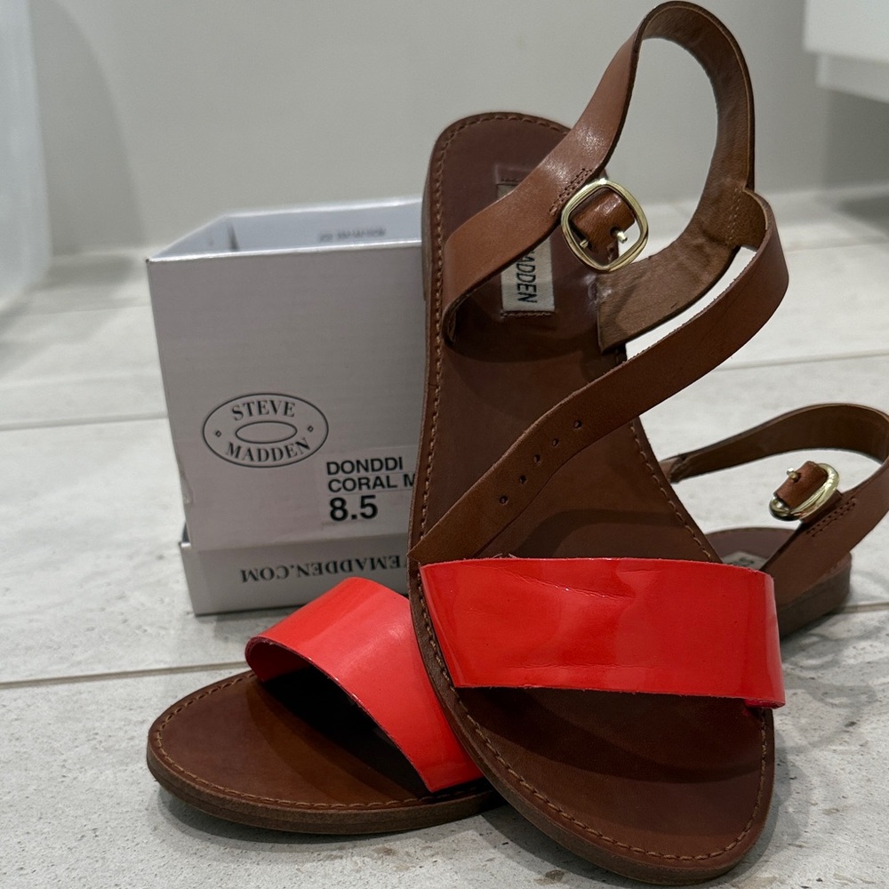 Steve Madden Coral and Brown Women's Sandals